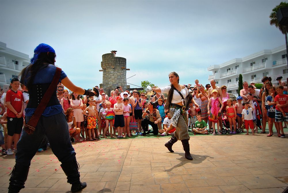 Pirates Village Santa Ponsa Exteriör bild